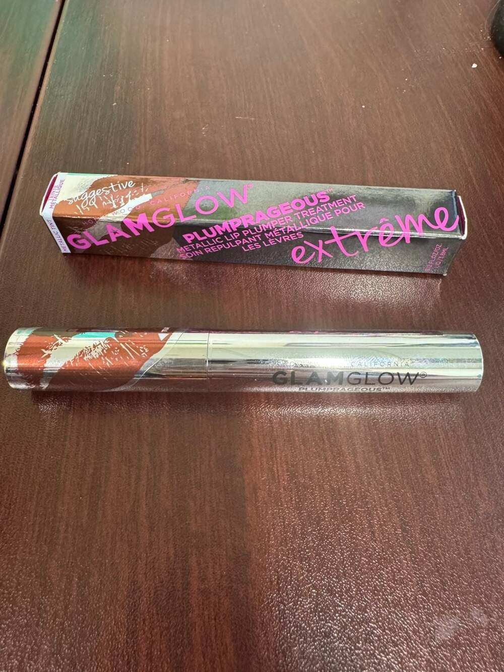 GLAMGLOW Plumprageous Extreme Metallic Lip Plumper Treatment in Suggestive